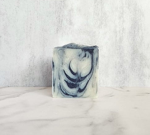 Lavender Scented Soap Bar (Cold Process) 4 oz